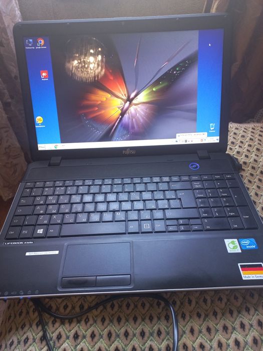 Ноутбук FUJITSU б/у