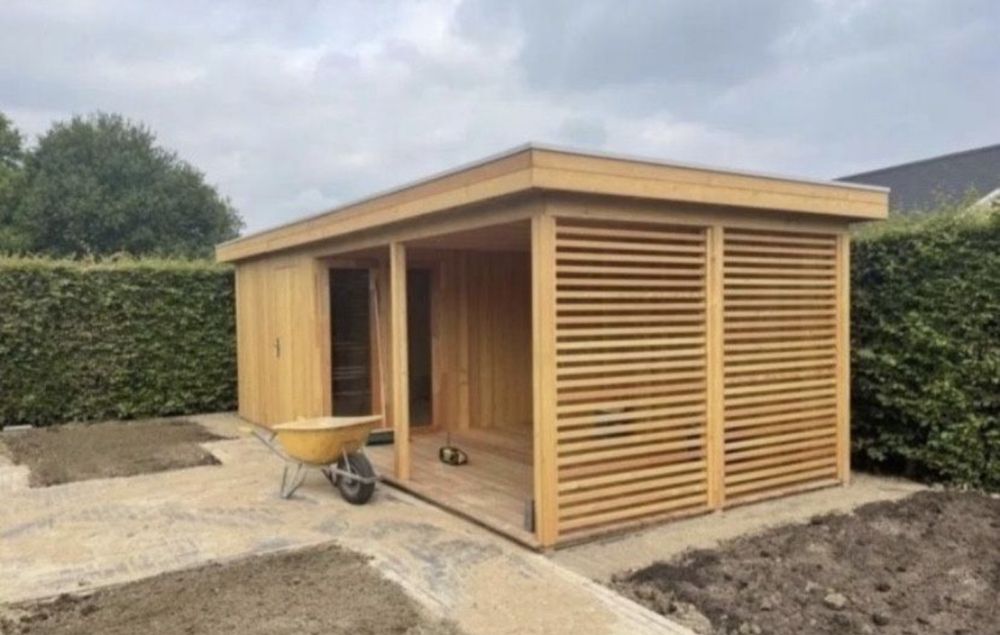 Foisor din lemn la comanda