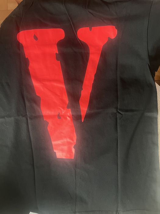 V tricou marime L negru