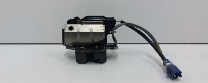 Broasca haion 6935005031 Toyota Avensis a 2-a generatie T25