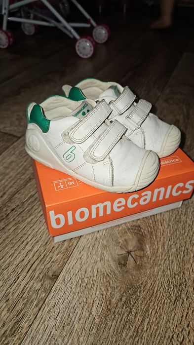 Biomecanics 24рр кроссовки