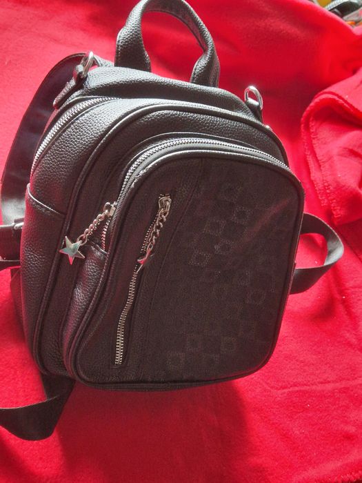 Ghiozdan / geanta damă