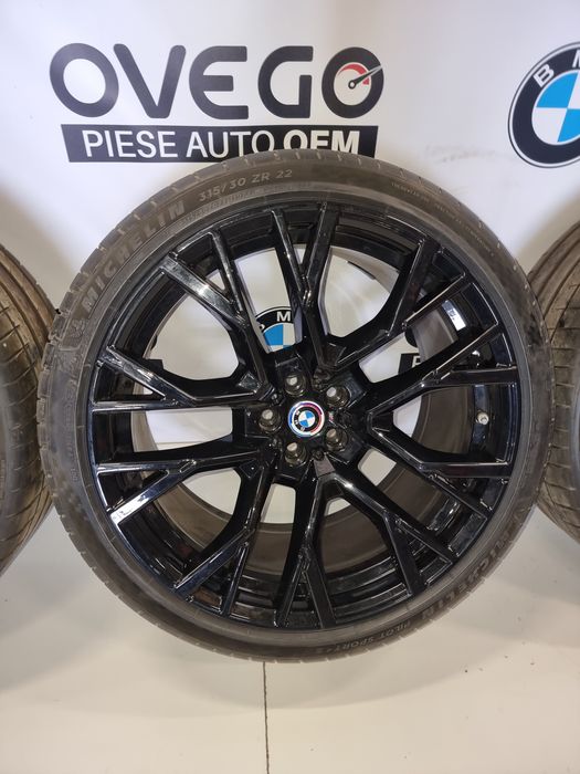 Jante aliaj + cauciucuri vara + senzori 2 lățimii 21 R cu R22 BMW X5 F95  G05 / X6 F96 G06 cod 8090796 , 8090717