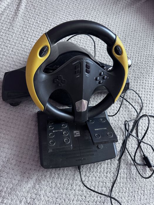 Vand volan gaming myria