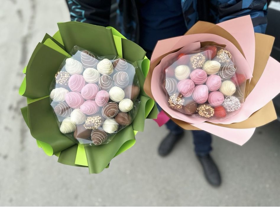 Клубника в шоколаде  Астана