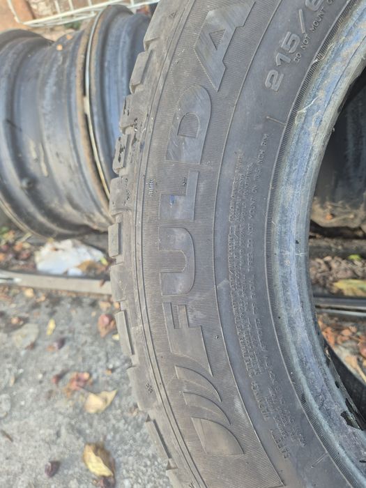 2бр зимни бусови гуми фулда/ 215-65-16С/ 2021г/ 6мм грайфер/