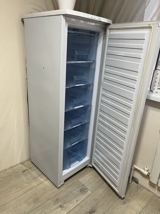 Морозильник Бирюса 116