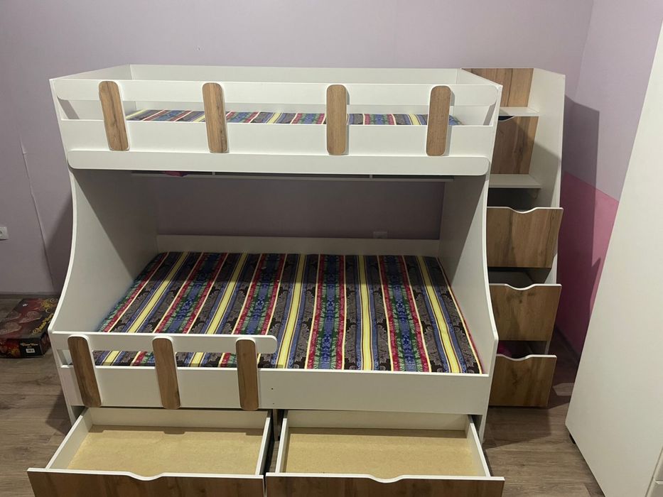 Крават двхярсный