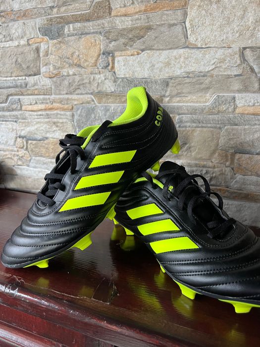 Бутонки Adidas нови