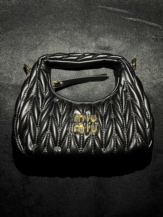 Geantă hobo Miu Miu Wander