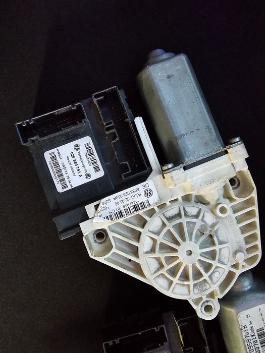 Module usa fata stanga vw eos