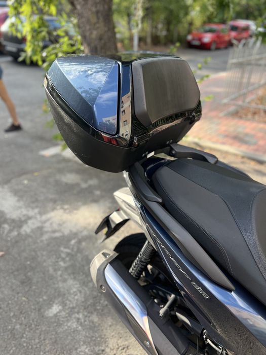 Scuter Honda Forza 300