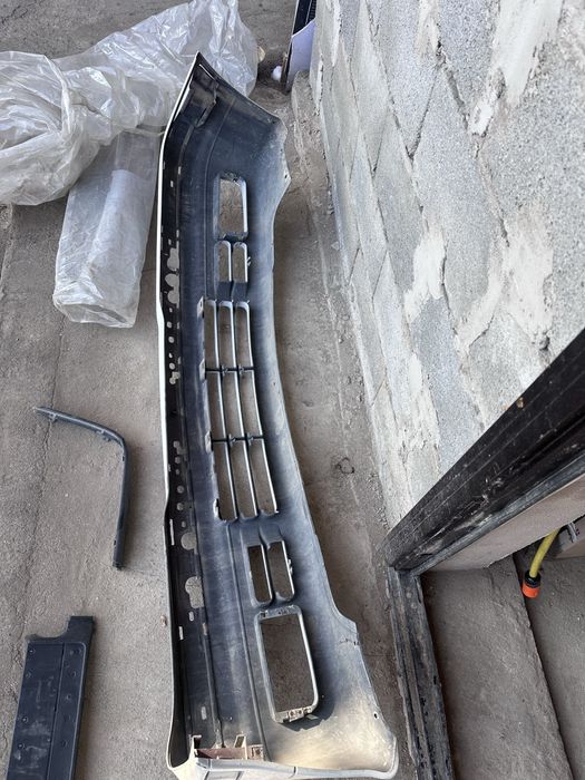 Бампер передний на бмв е36