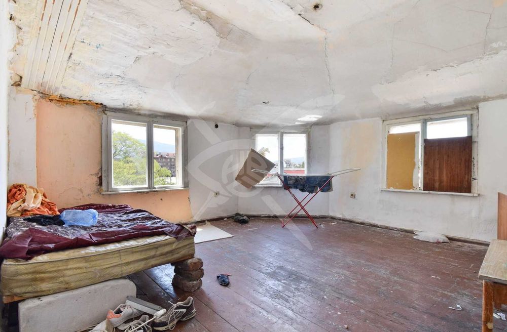 Тристаен апартамент в Центъра на град София № 38666