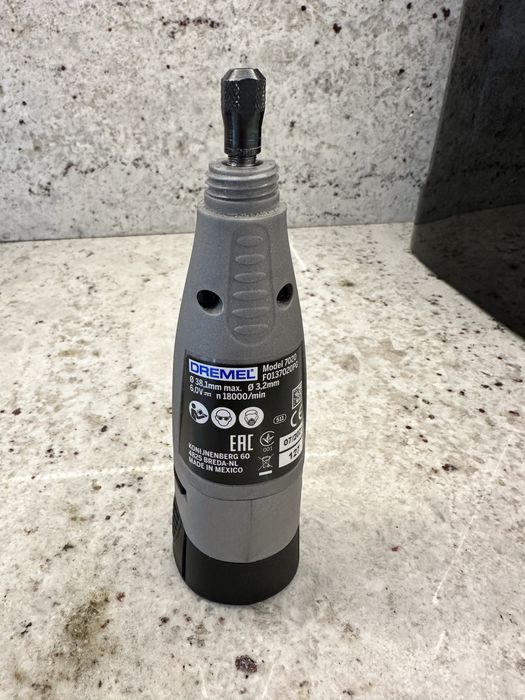 Aparat Dermel Model 7020