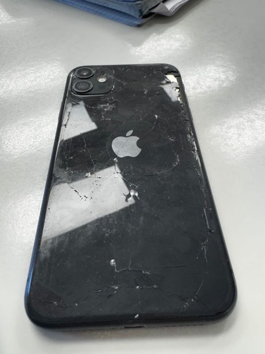 Iphone 11 35К срочно