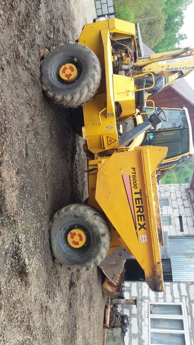 Buldoexcavator cu picon Dumper , Cilindru compactor