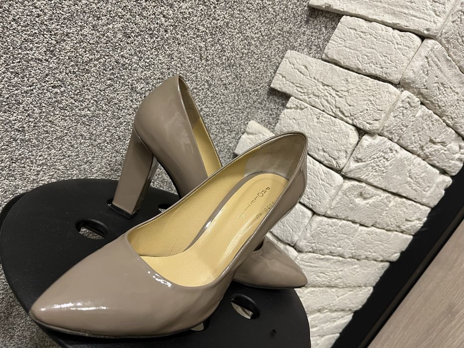 Продам туфли женские