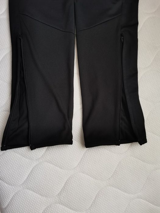 Спортно долнище - Adidas