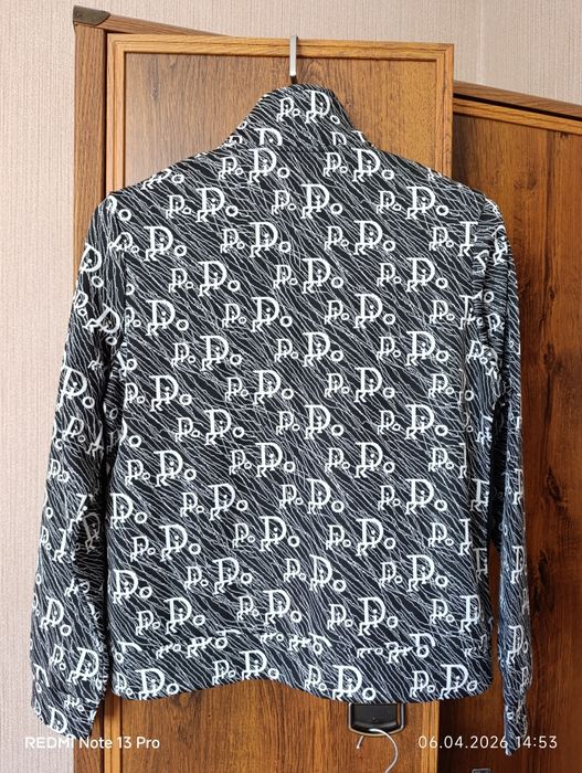 Продам женскую одежду