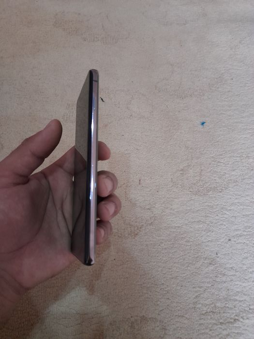 Samsung Galaxy  S 10 Madi in Vietnam