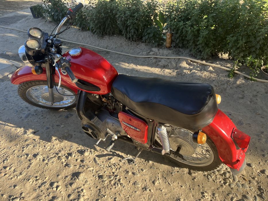 Mototsikl иж сотилади