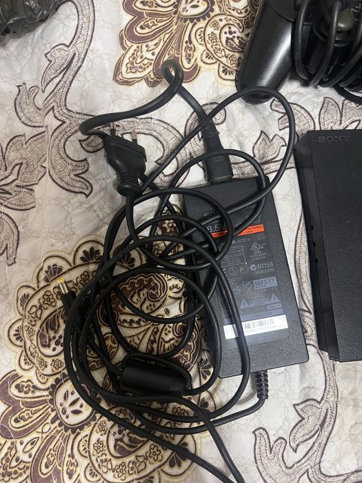 Продается плейстейшн 2