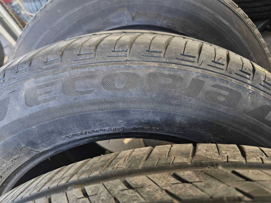 Bridgestone Ecopia 235/60R18 M+S
