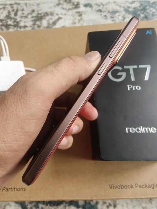 Realme gt 7 pro yaxshi holatda