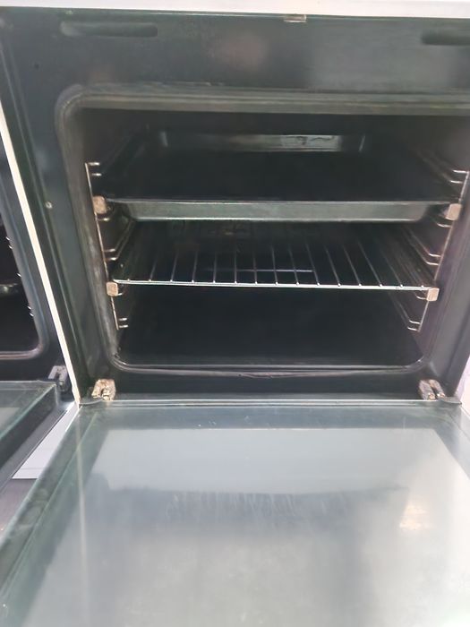 Свободностояща печка VossElectrolux 72 литра