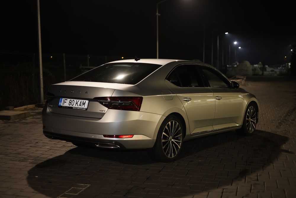 SKODA Superb 2020 — imagine 4