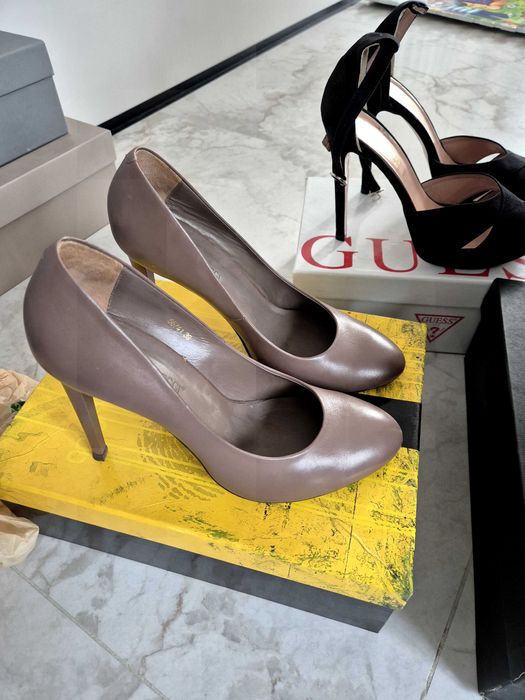 Обувь отдам. Самовывоз