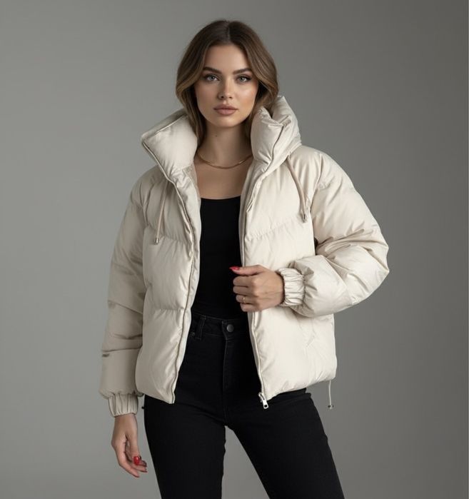 Дамско бежово зимно яке