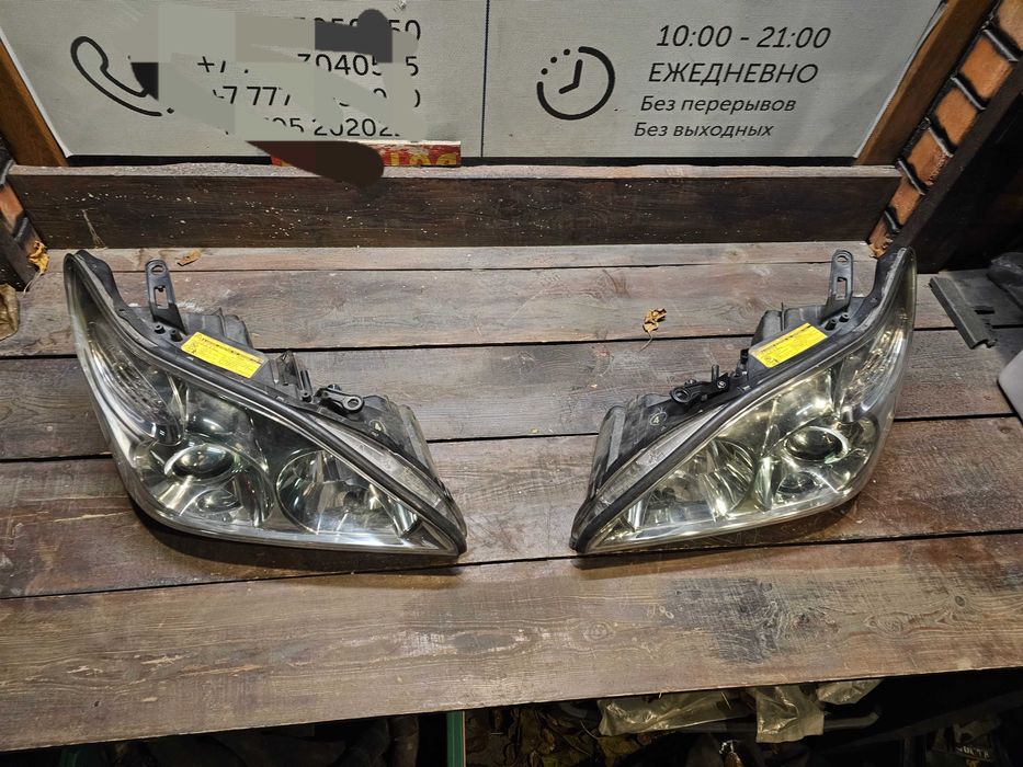 Передняя оптика Lexus RX330 // 350