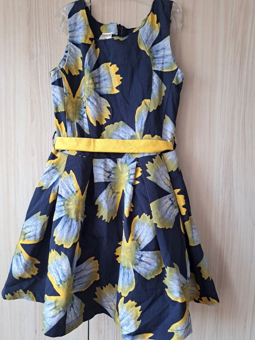 Рокля на Контраст