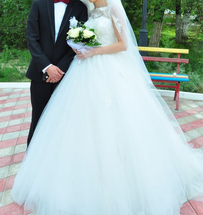 Свадебное платье