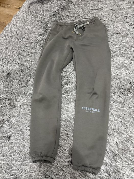 Pantaloni Eseential Fear of god S