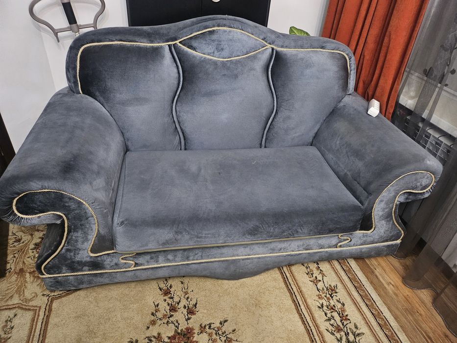 Шикарный диван стильная