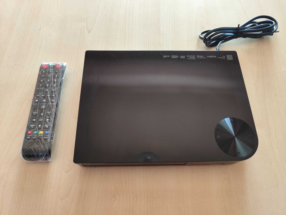 Blu-ray / DVD Player Samsung BD-F5100 Full HD + Telecomandă nouă