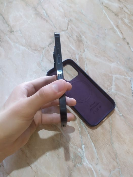 iPhone 14 Pro в идеальном состоянии
