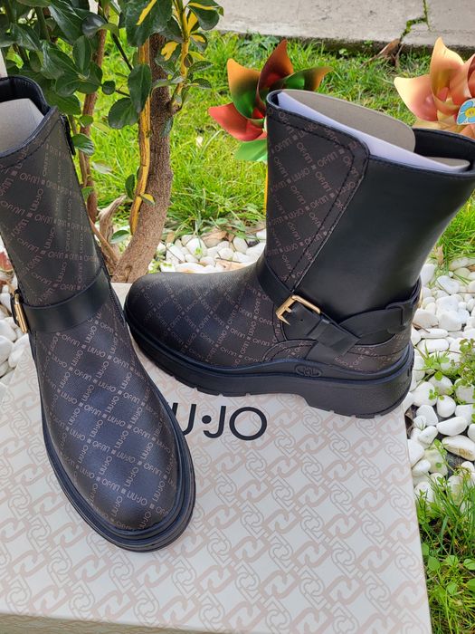 Оригинални боти Liu Jo