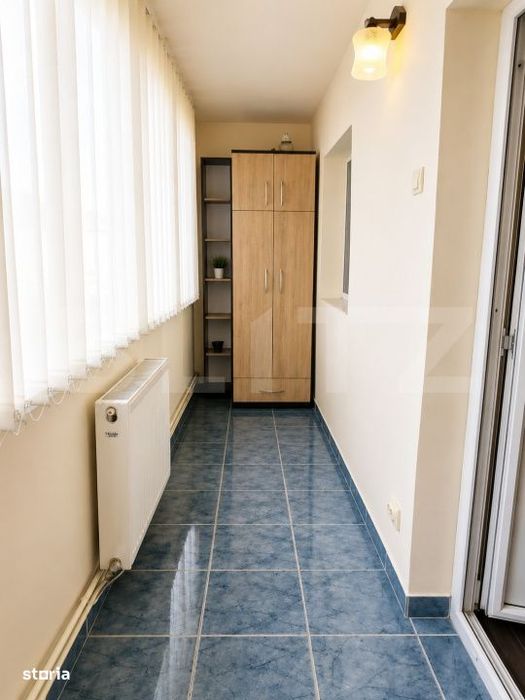 Apartament cu 3 camere de inchiriat, zona excelenta, aproape de scoli