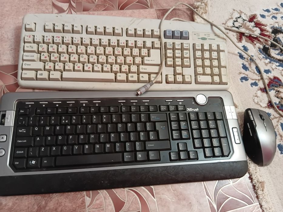 Продам винтажные техники