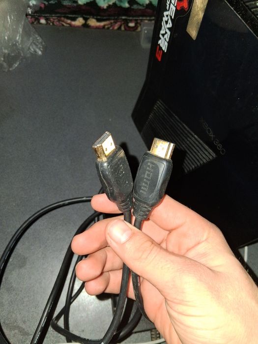 Vând Xbox360 in stare foarte bună de funcționare