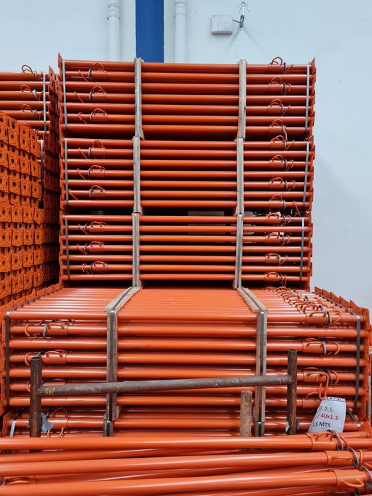 Рамково фасадно скеле