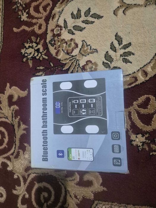 Весы напольные электронные