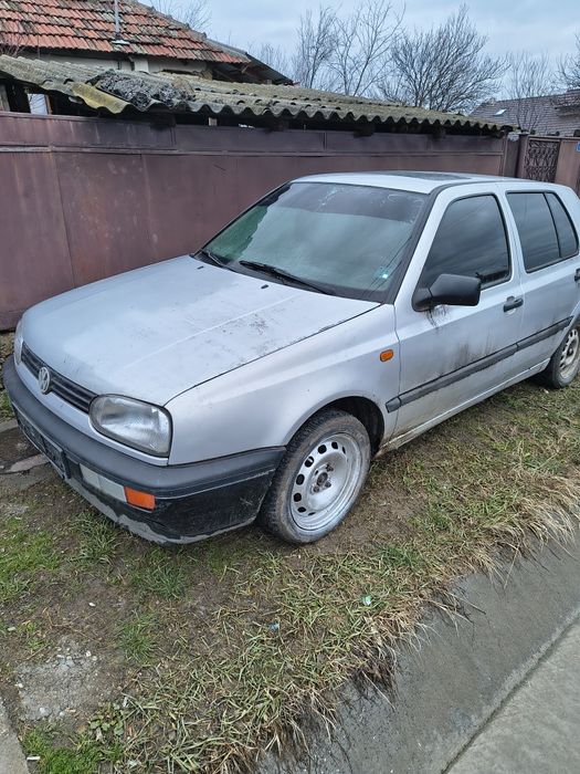 Vând golf 3 1..6 mpi
