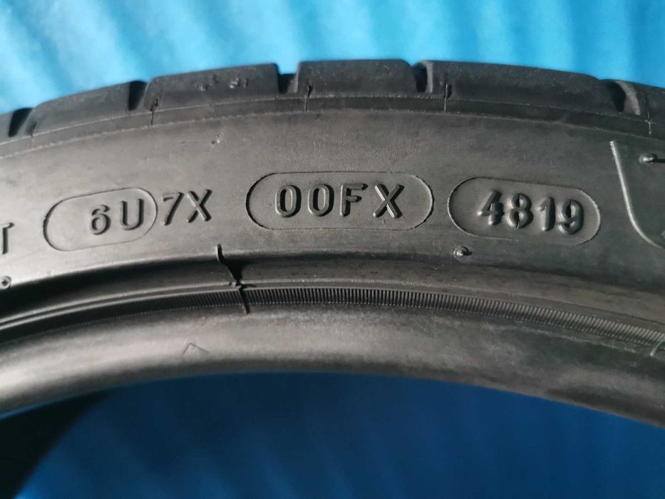 235/35 ZR20 - michelin 2 bucati