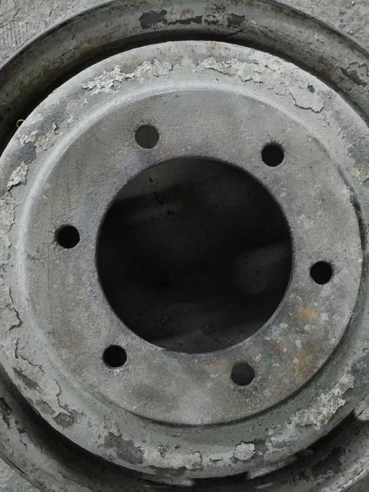 Продам диск ford transit спарка  r16