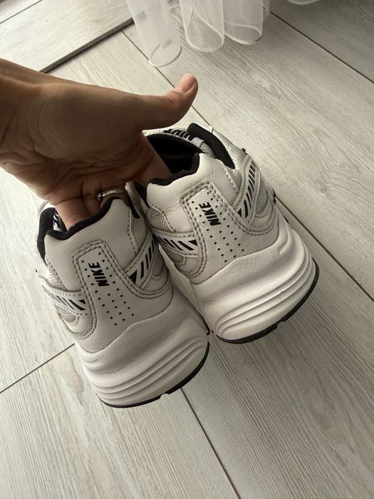 Кроссовки Nike оригинал